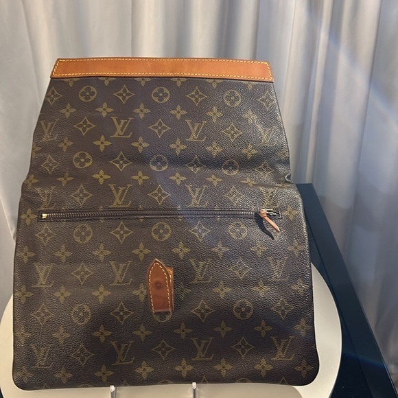 Vintage Louis Vuitton monogram Pochette Pliante clutch Circa 70s. - Picture 3 of 16